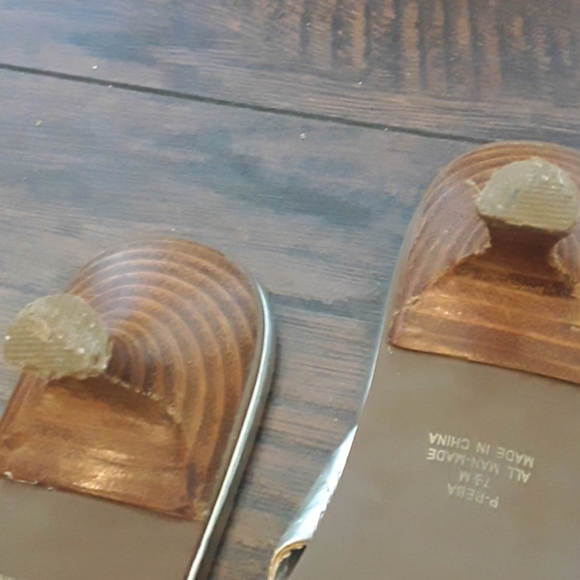 Steve Madden silver small heel sandals - Picture 7 of 7